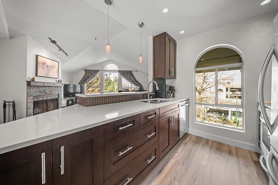 406 888 W 13th Avenue Vancouver, BC - 16