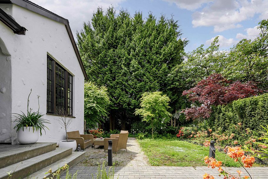 2502 W 33rd Avenue Vancouver, BC - 19