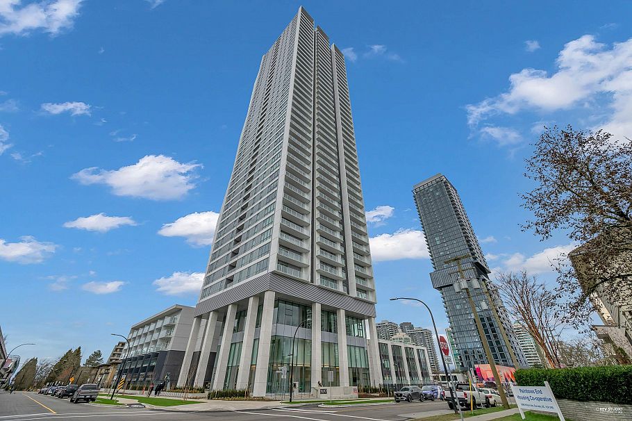 1702 6087 Wilson Avenue Burnaby, BC - 1