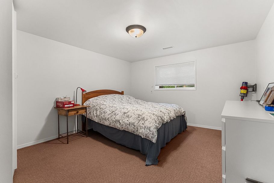 2980 W 8th Avenue Vancouver, BC - 18