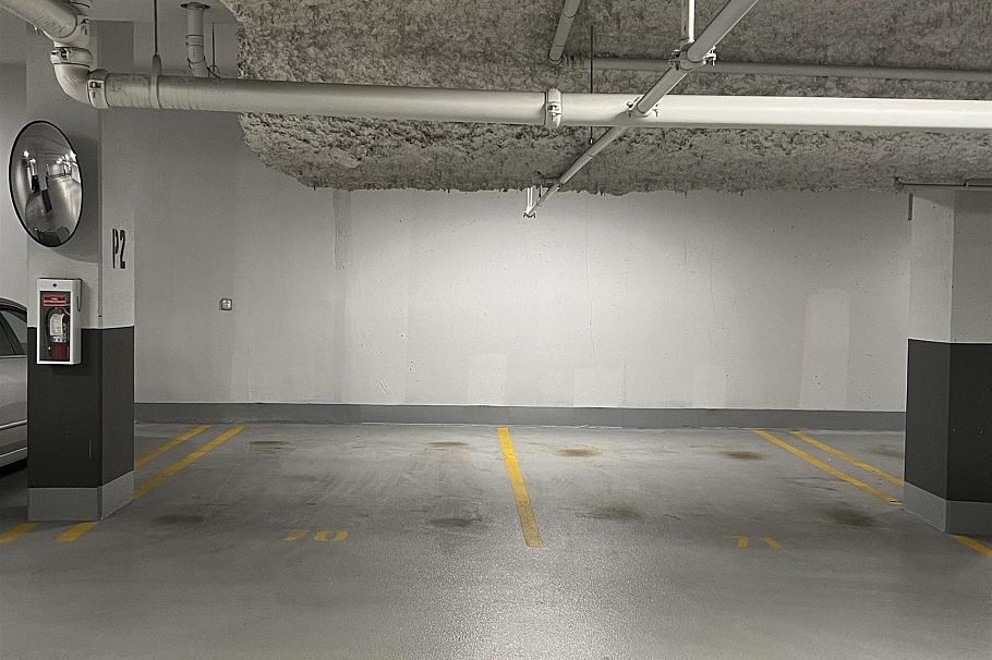 PH501 1295 Conifer Street North Vancouver, BC - 38