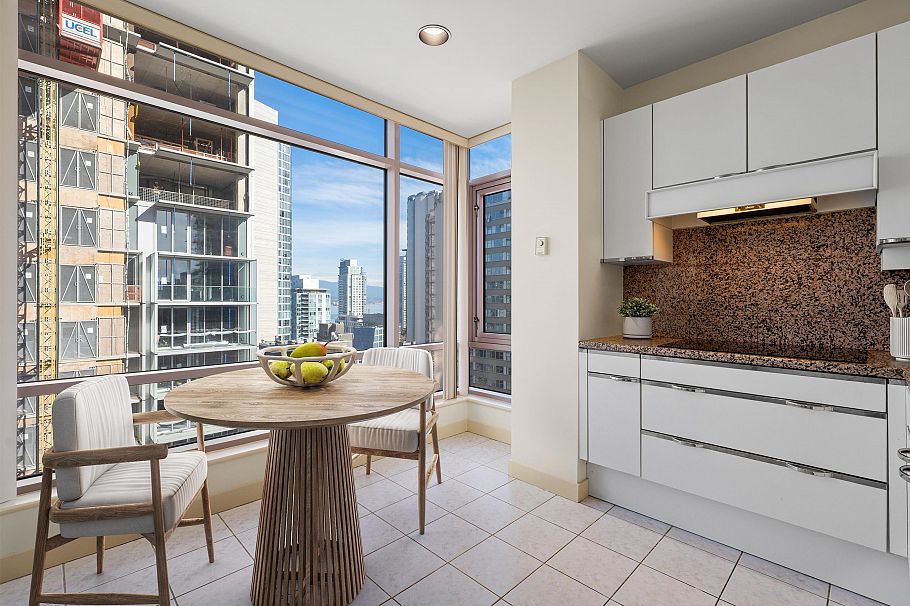 10A 1500 Alberni Street Vancouver, BC - 9