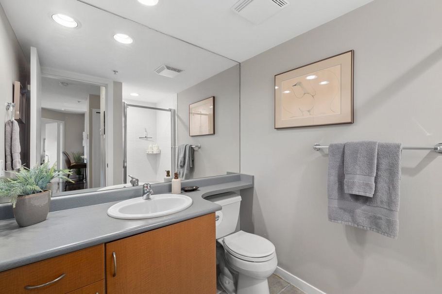 308 3161 W 4th Avenue Vancouver, BC - 26