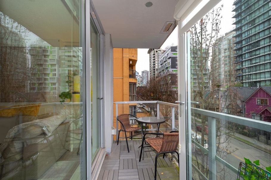 406 1133 Homer Street Vancouver, BC - 12