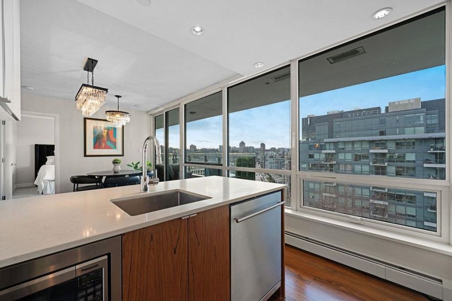 1501 159 W 2nd Street Vancouver, BC - 7