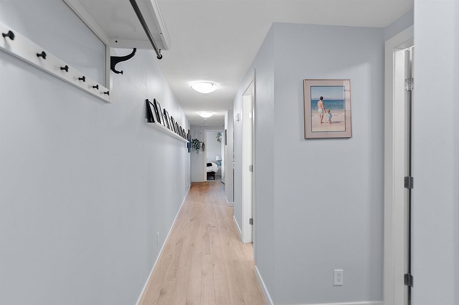 304 137 W 17th Street North Vancouver, BC - 21