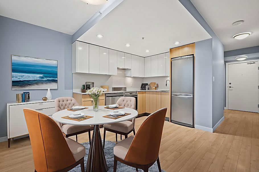 512 445 W 2nd Avenue Vancouver, BC - 1