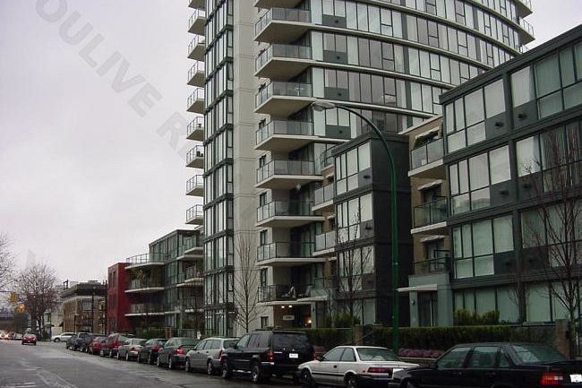 411 1483 W 7th Avenue Vancouver, BC - 2