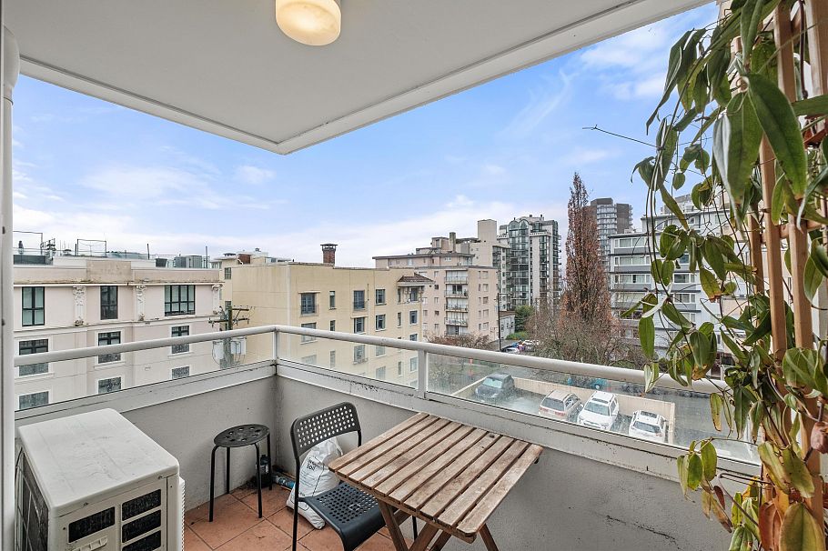 403 1436 Harwood Street Vancouver, BC - 13