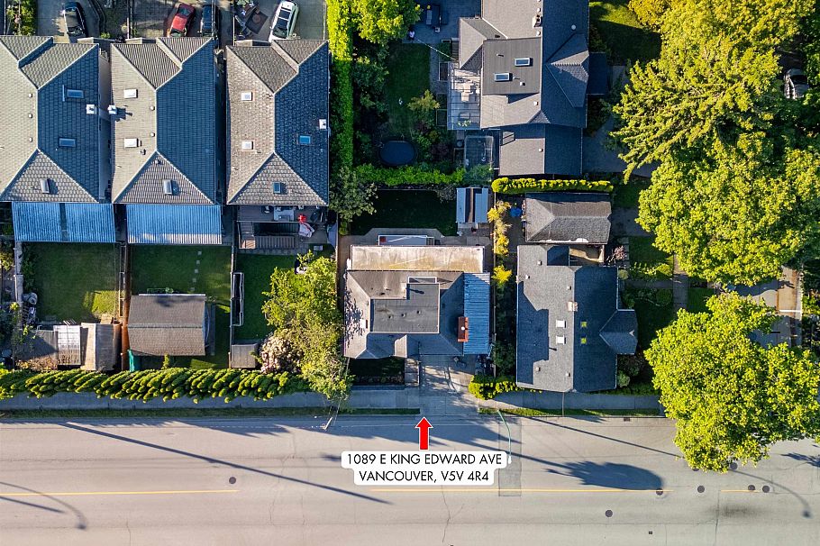 1089 E King Edward Avenue Vancouver, BC - 35