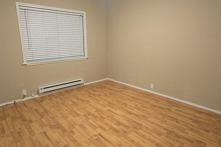 123 E 64th Avenue Vancouver, BC - 14