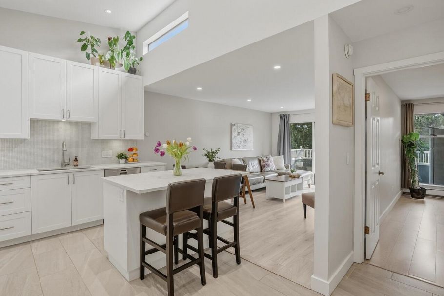 305 3875 W 4th Avenue Vancouver, BC - 14