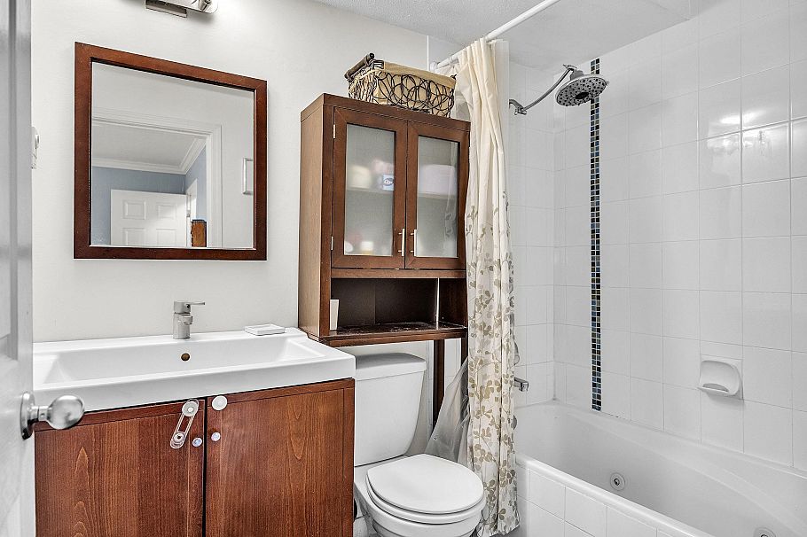 403 118 E 2nd Street North Vancouver, BC - 13