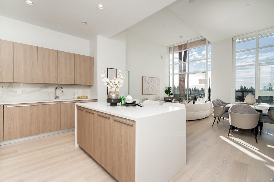 PH501 1295 Conifer Street North Vancouver, BC - 1