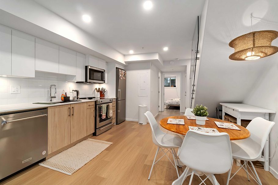 3623 Rae Avenue Vancouver, BC - 13