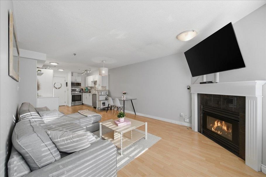 303 1433 E 1st Avenue Vancouver, BC - 12