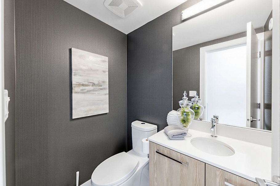 30 3597 Malsum Drive North Vancouver, BC - 14