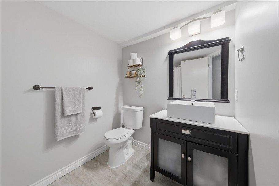 303 1433 E 1st Avenue Vancouver, BC - 20