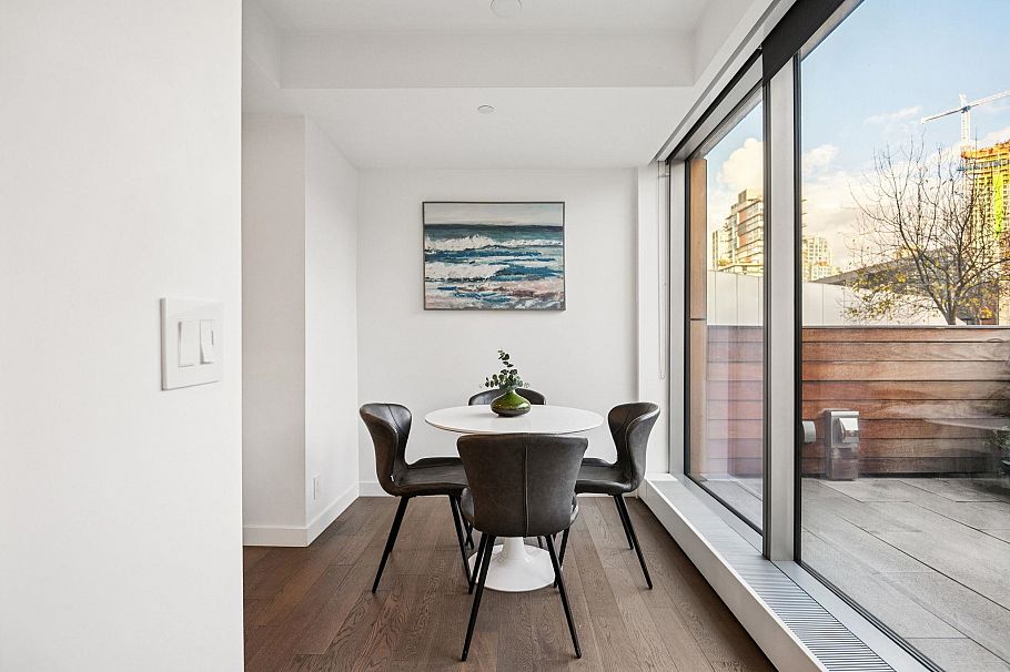 808 1480 Howe Street Vancouver, BC - 10