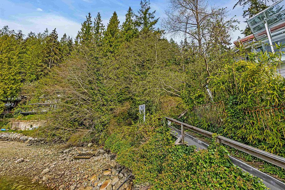 LOT 3 Sunshine Falls Lane North Vancouver, BC - 9