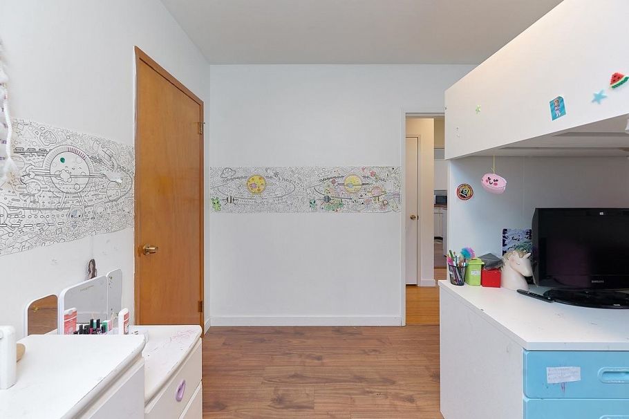 50 E 37th Avenue Vancouver, BC - 20