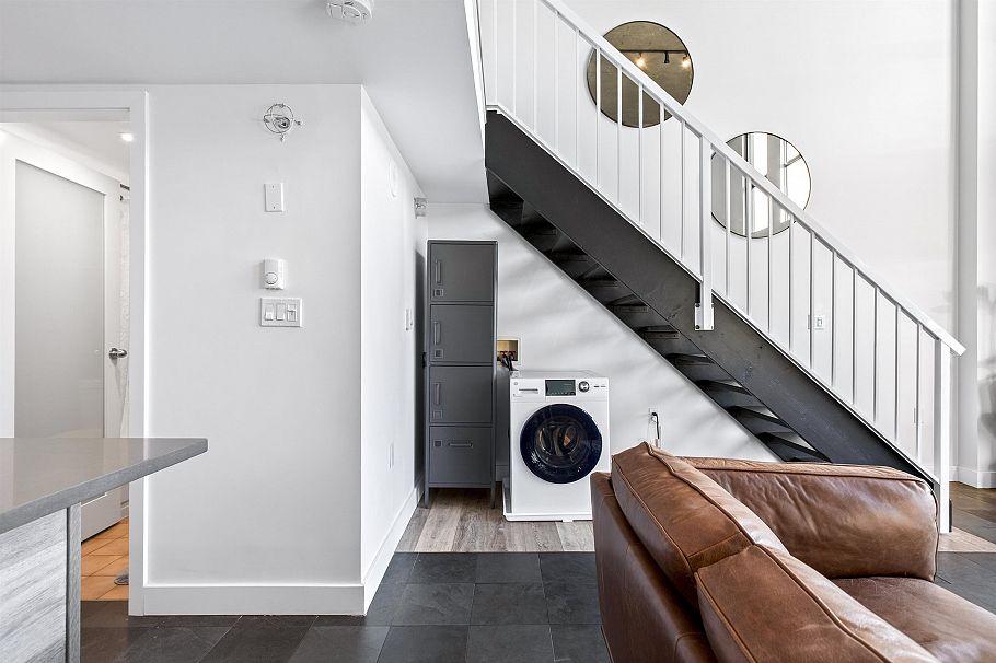 805 22 E Cordova Street Vancouver, BC - 20