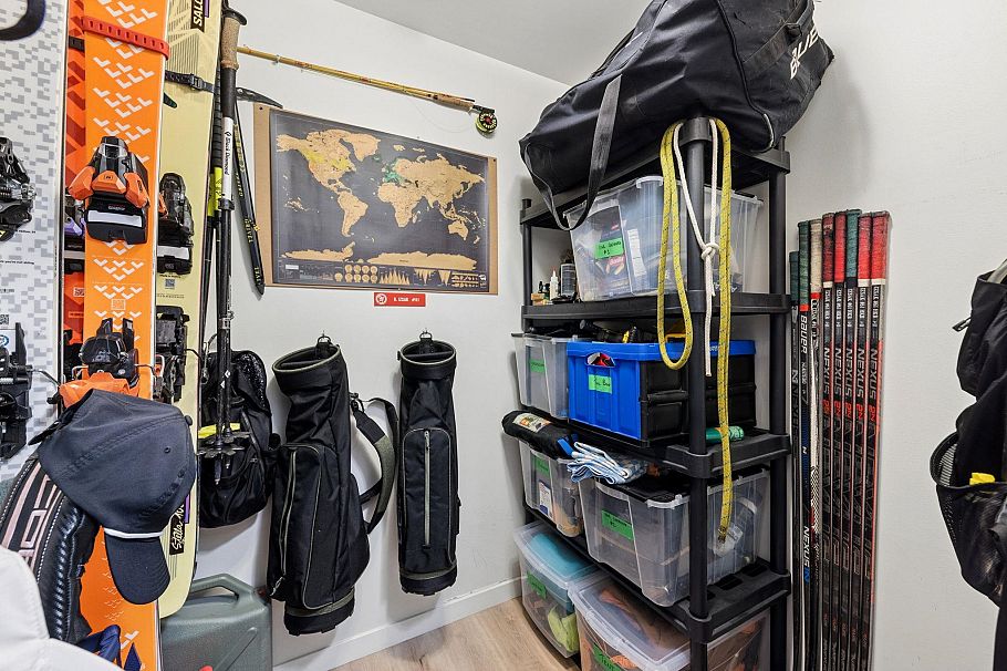 101 175 E 5th Street North Vancouver, BC - 24