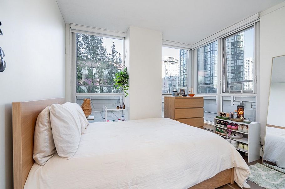 603 1318 Homer Street Vancouver, BC - 18