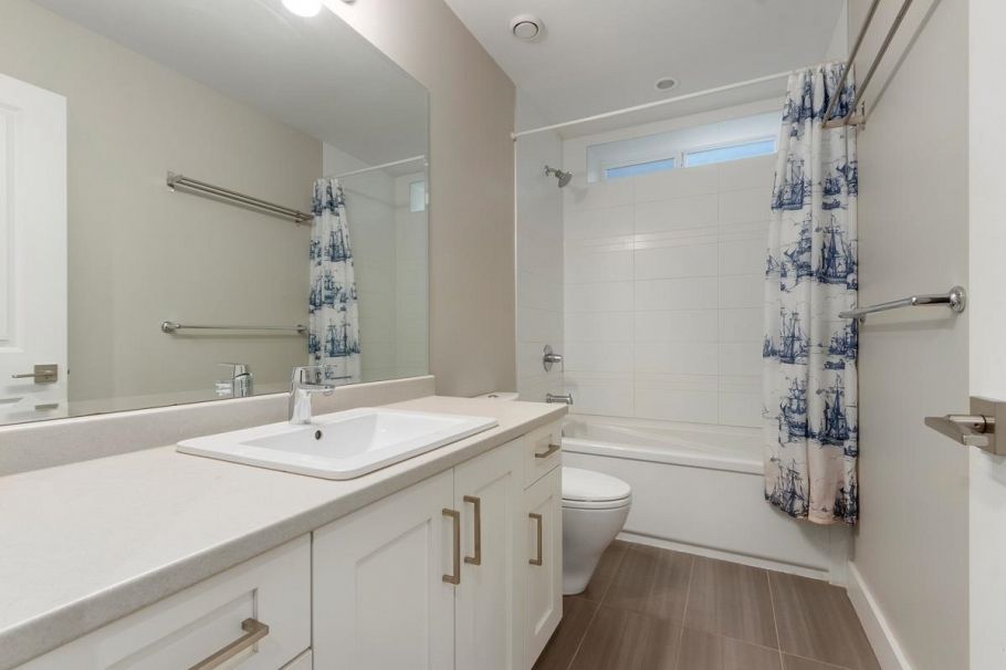 3443 W 11th Avenue Vancouver, BC - 28