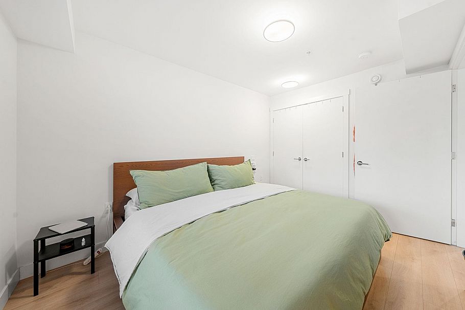 402 1519 Crown Street Vancouver, BC - 20