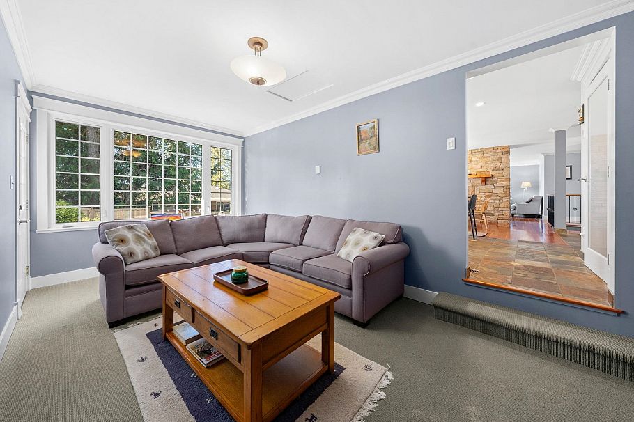 759 Winona Avenue North Vancouver, BC - 6