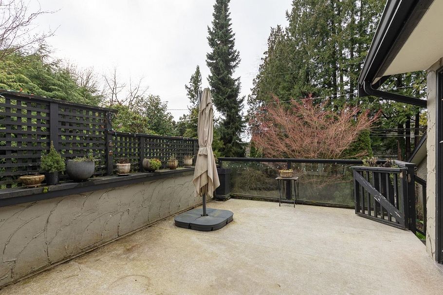 6137 Mccleery Street Vancouver, BC - 36