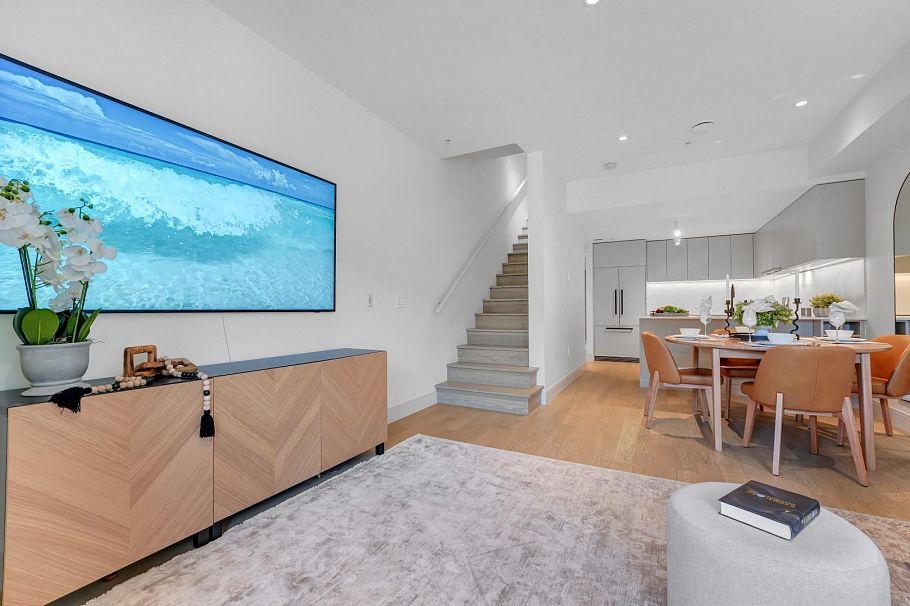 6 632 E 3rd Street North Vancouver, BC - 23