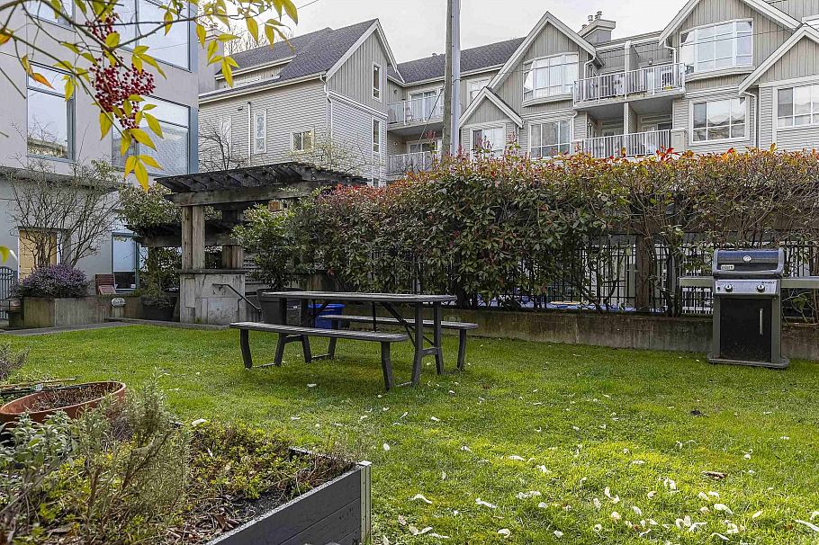 103 2028 W 11th Avenue Vancouver, BC - 6