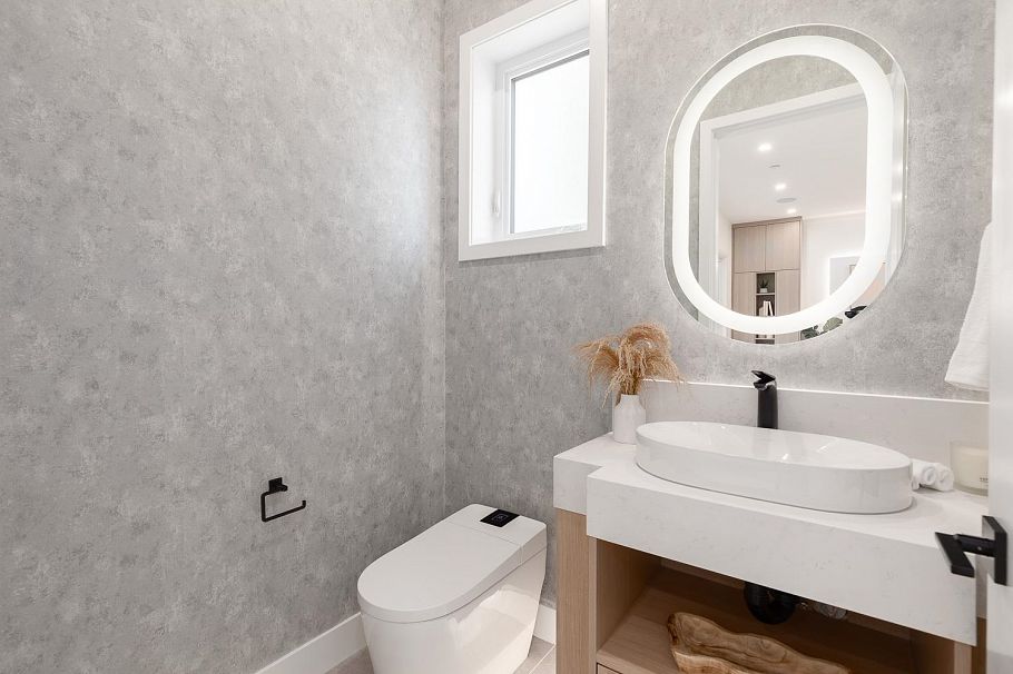 477 W 20th Avenue Vancouver, BC - 8