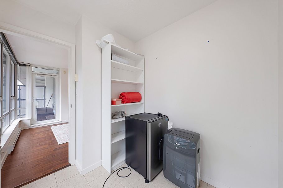 307 928 Beatty Street Vancouver, BC - 11