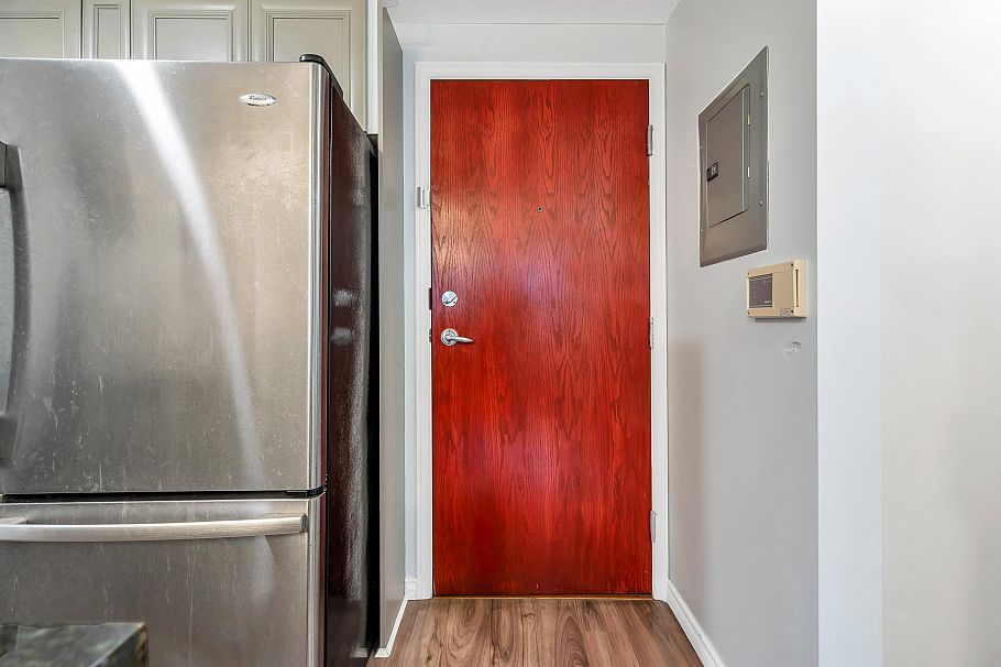 502 928 Richards Street Vancouver, BC - 7