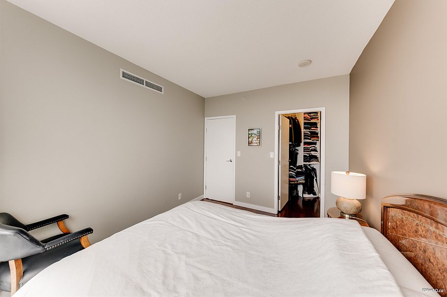 2705 918 Cooperage Way Vancouver, BC - 13