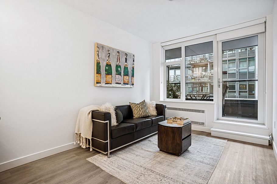 507 209 E 7th Avenue Vancouver, BC - 2