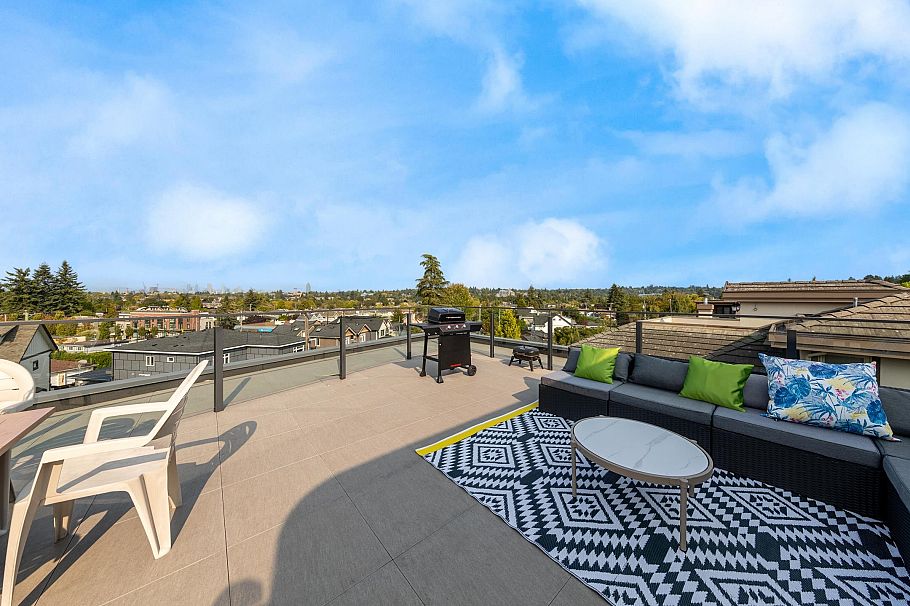 2863 W King Edward Avenue Vancouver, BC - 33