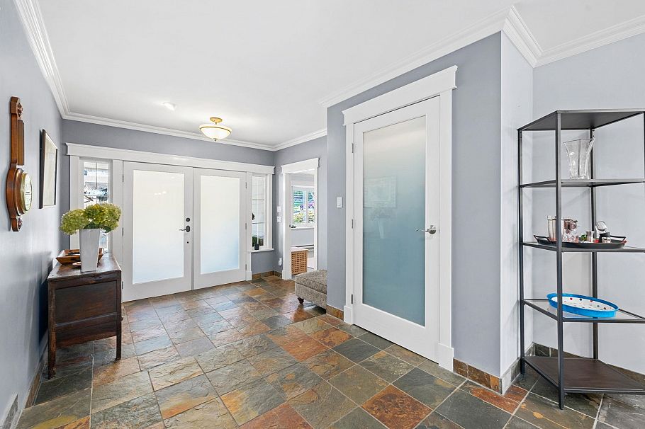 759 Winona Avenue North Vancouver, BC - 12