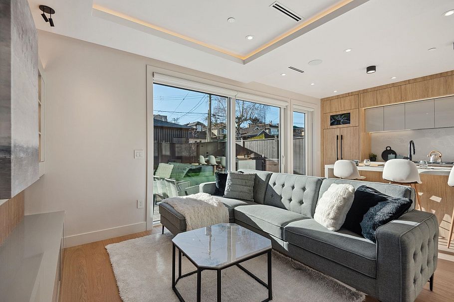 2 3620 W 20th Avenue Vancouver, BC - 18