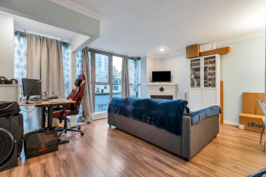 502 928 Richards Street Vancouver, BC - 25