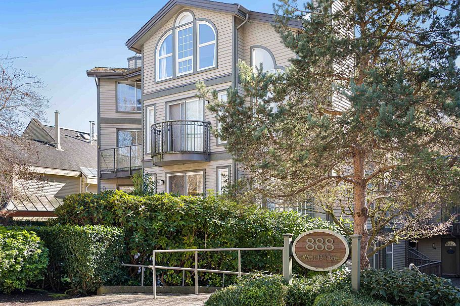 406 888 W 13th Avenue Vancouver, BC - 1
