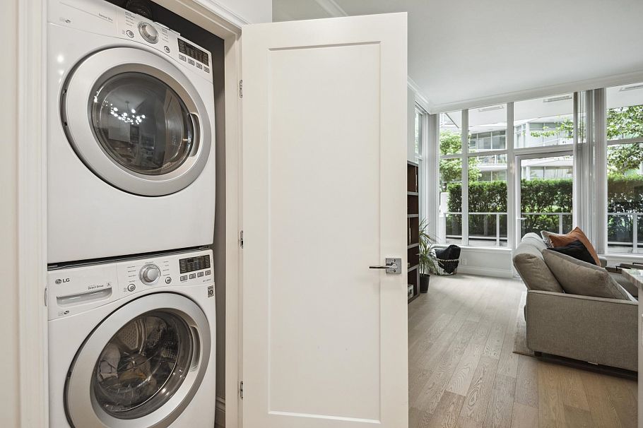 112 185 Victory Ship Way North Vancouver, BC - 19