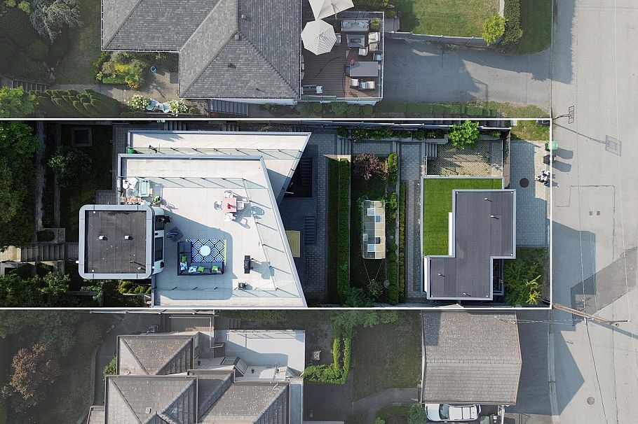 2863 W King Edward Avenue Vancouver, BC - 40