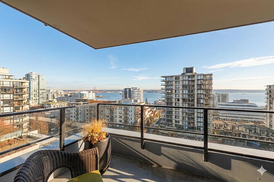 1102 151 W 2nd Street North Vancouver, BC - 4