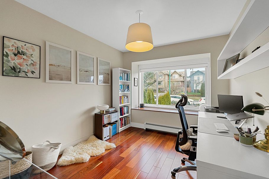 307 E 6th Street North Vancouver, BC - 28