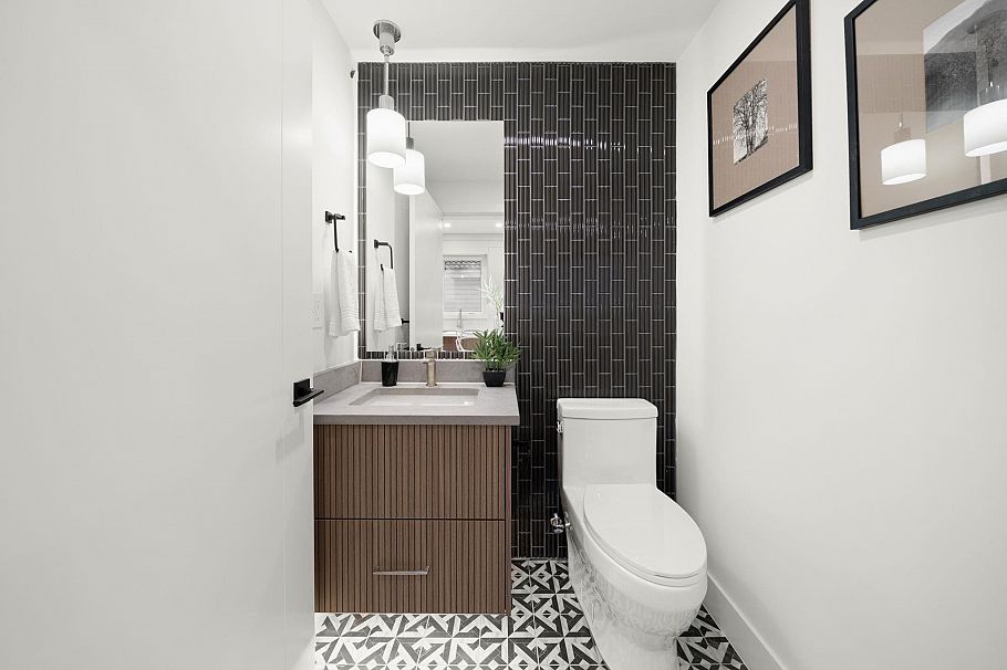 1 1278 E 63rd Avenue Vancouver, BC - 16