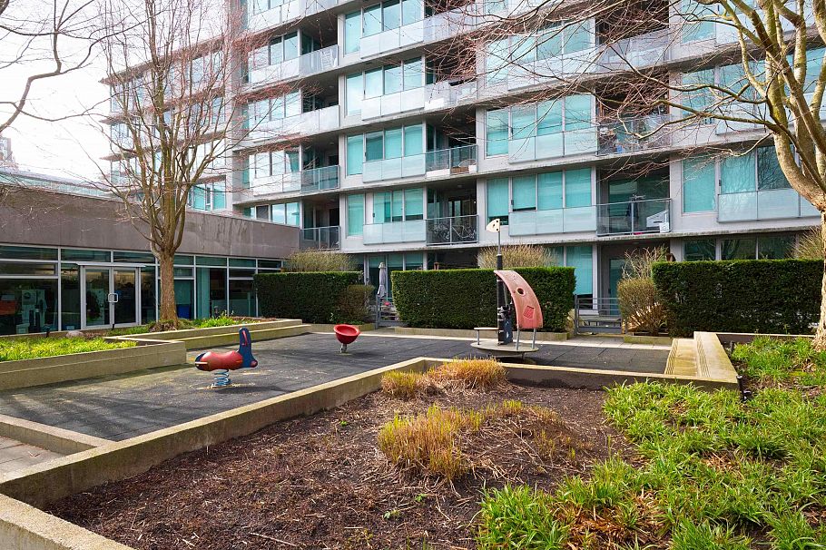 804 522 W 8th Avenue Vancouver, BC - 35